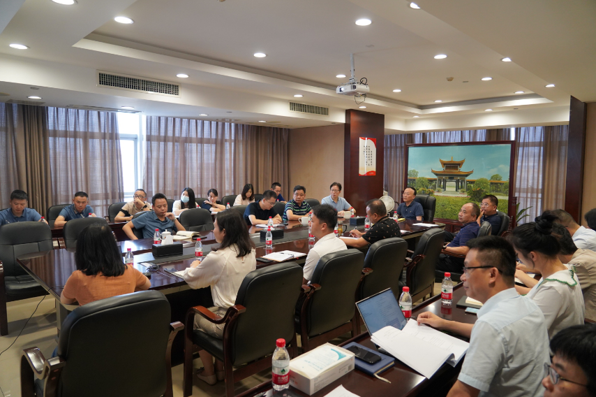 江南网页版_江南(中国)官方纪委组织观看廉政警示教育片